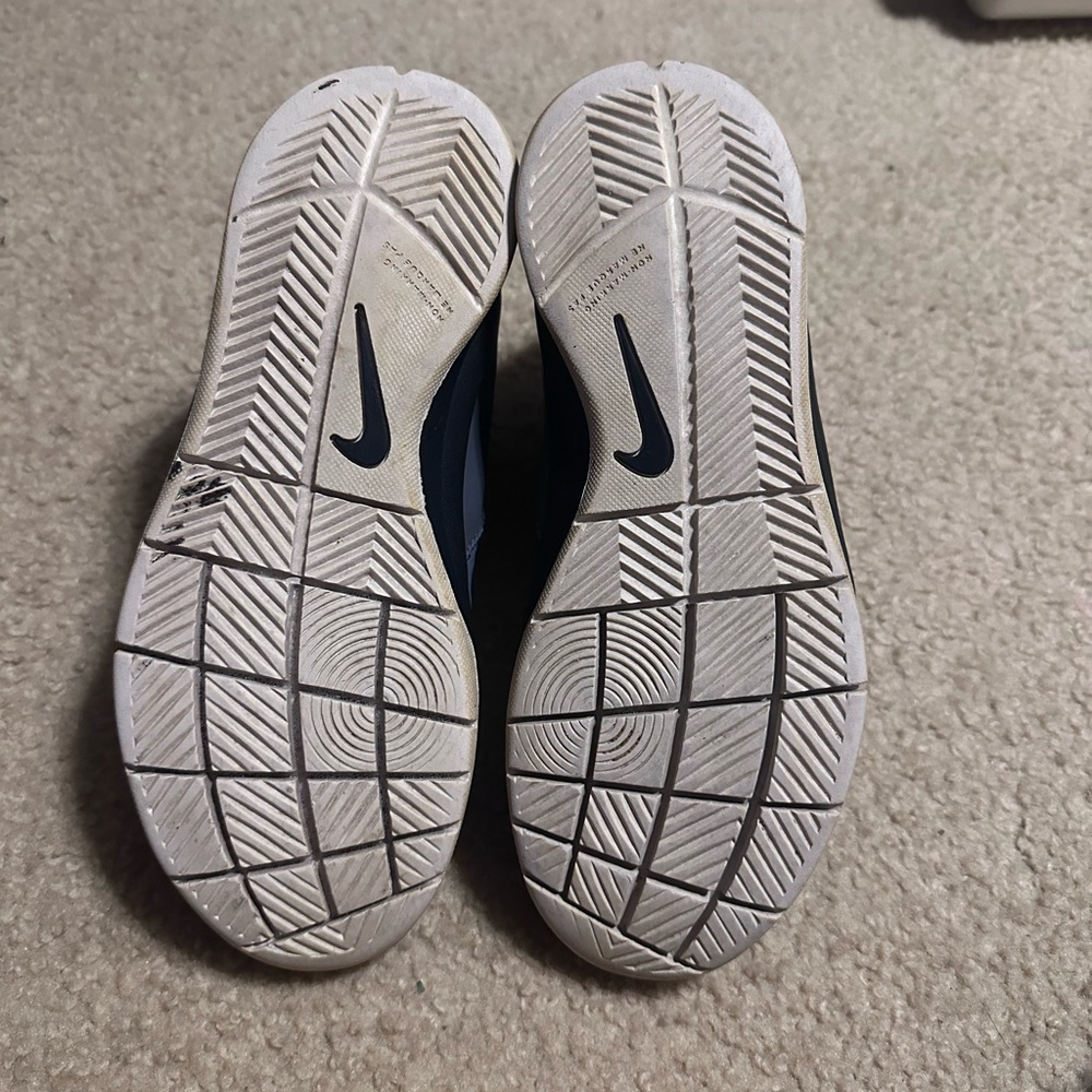 Shoe bundle - Picture 9 of 11
